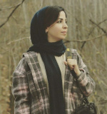 خدیجه نادری