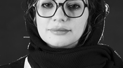 مونا نیکوگفتار